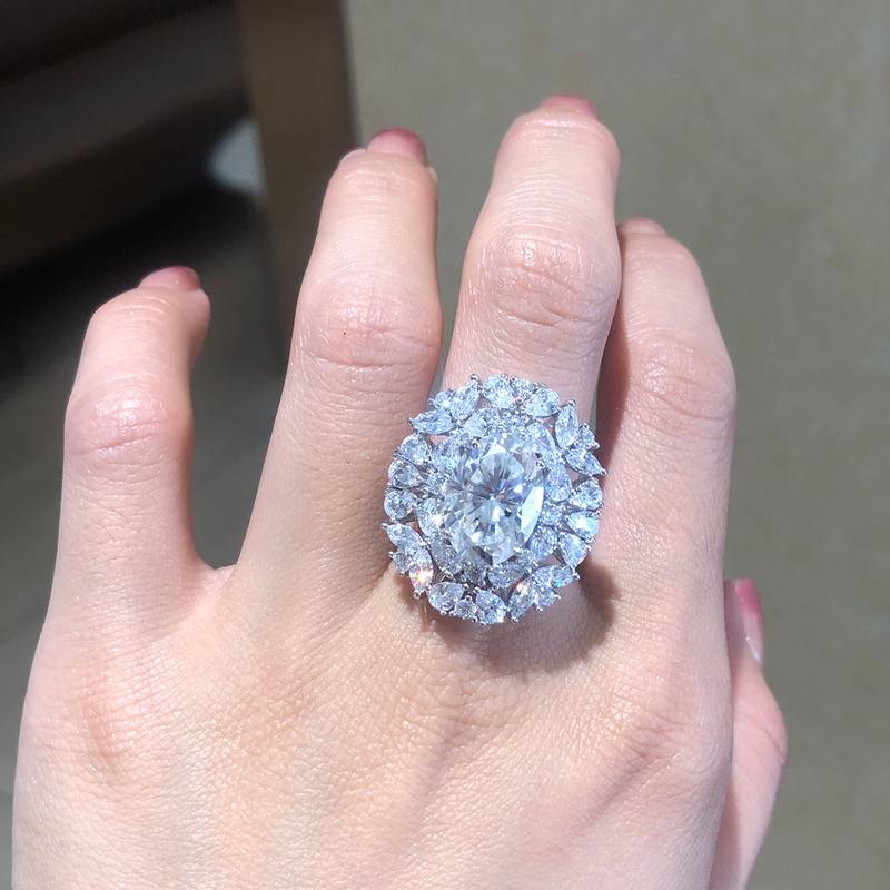 Luxury满钻鸽子蛋Women's RingS925银镀白金定制选款Moissanite8.0ct/副石高碳钻